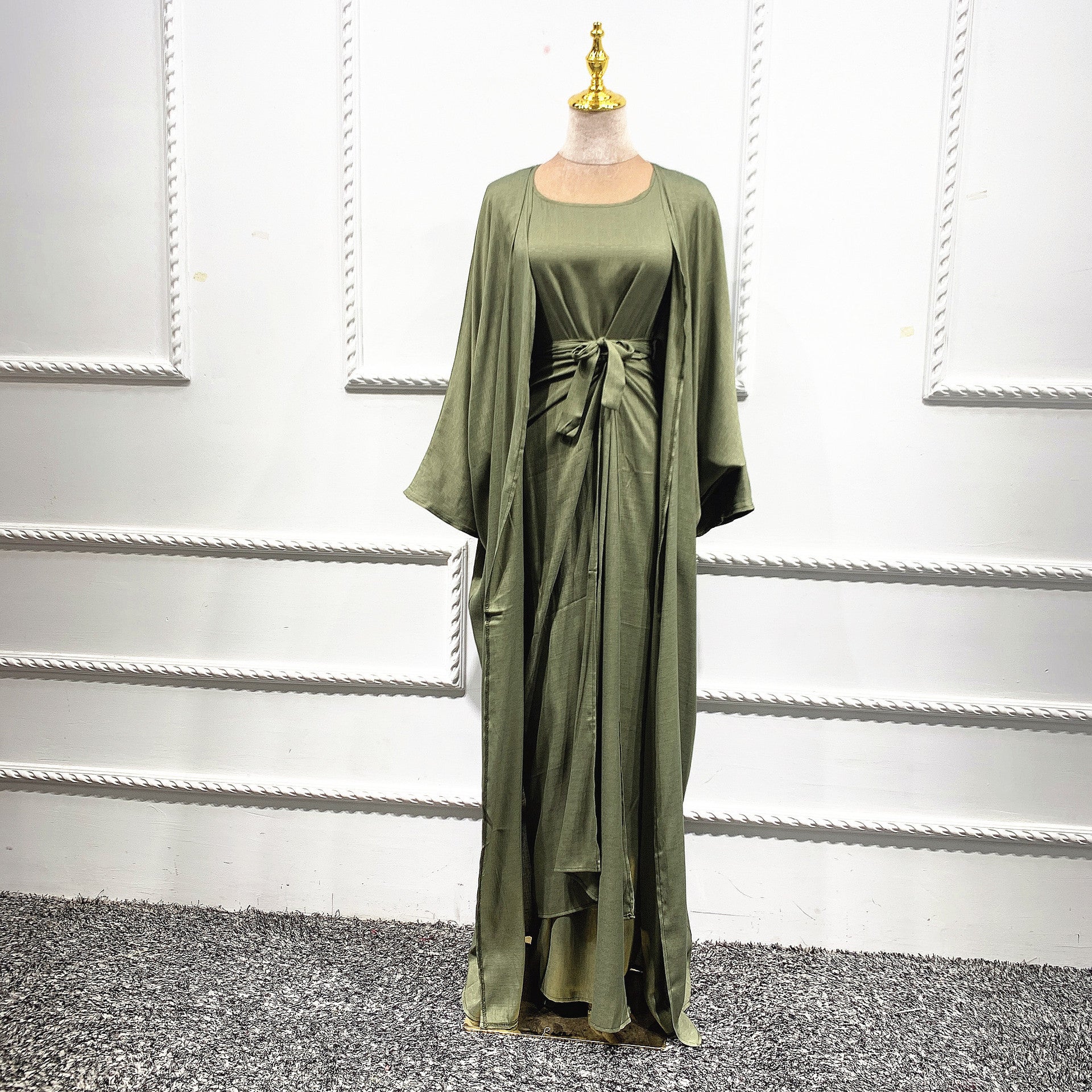 Muslim Women's Wear Gown Cardigan Robe Solid Color Three-piece Set